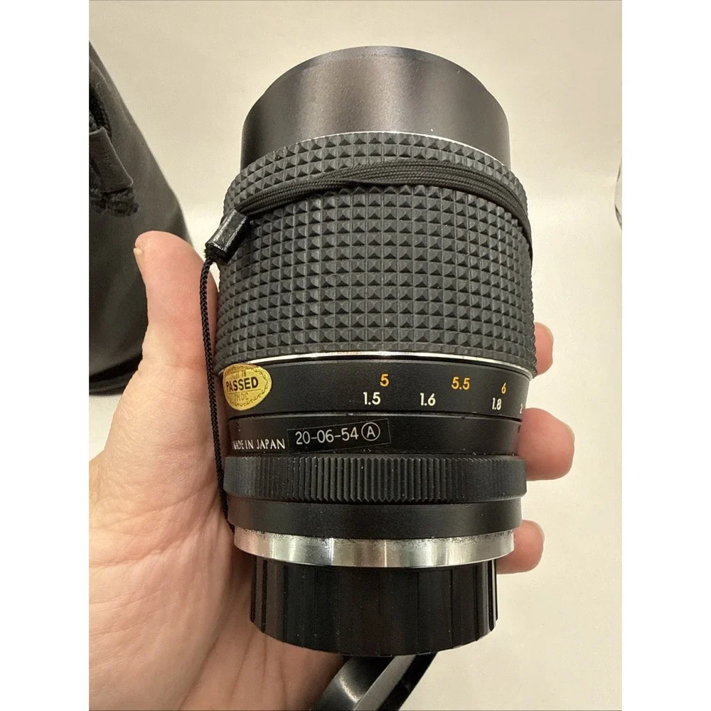 Focal MC Auto 1:2.8 F= 135mm Camera Lens No. 784548 With Case & Skylight Filter